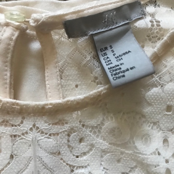 Lace top short sleeve shirt - Picture 4 of 6